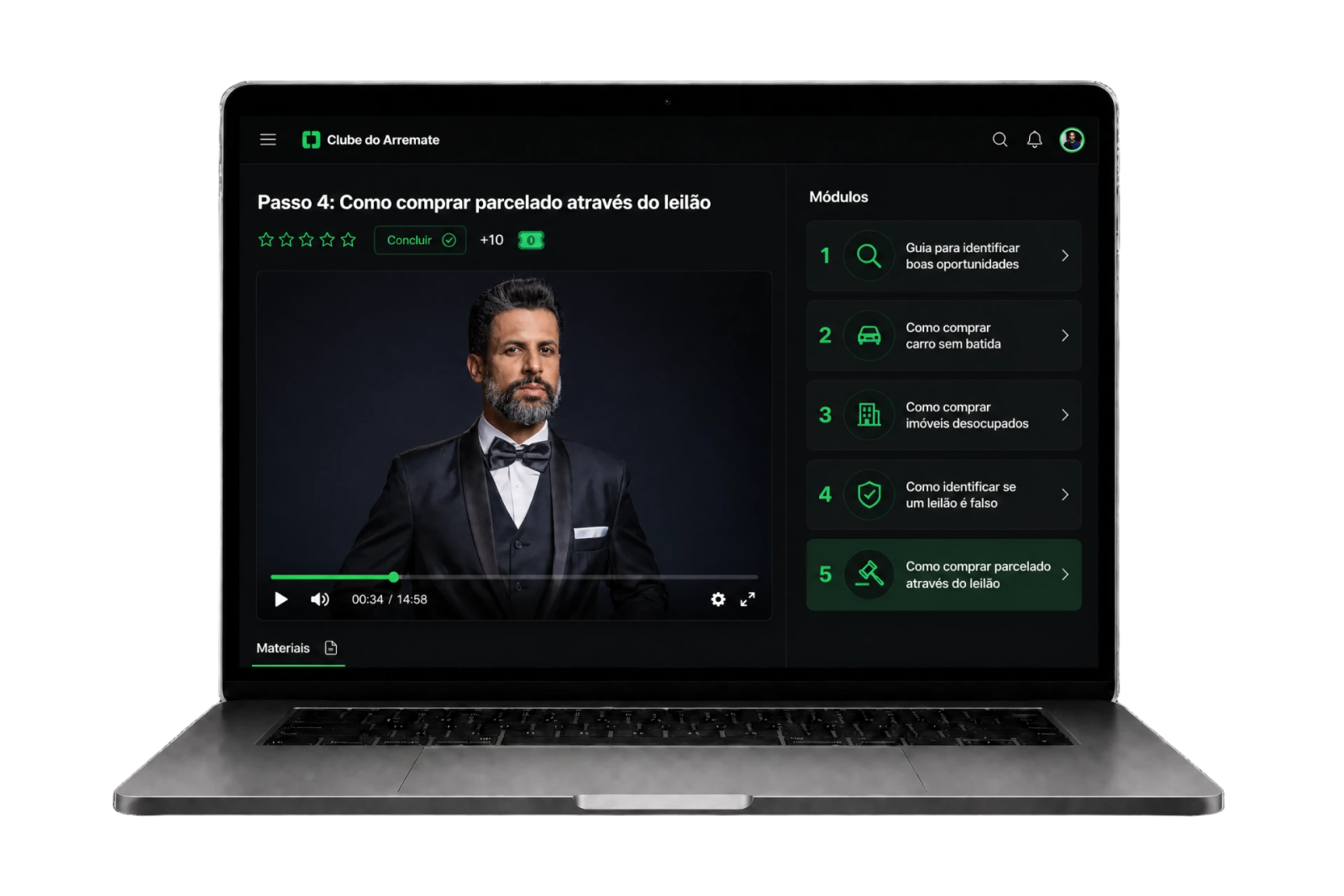 MacBook com apresentação do expert Paulo Machado